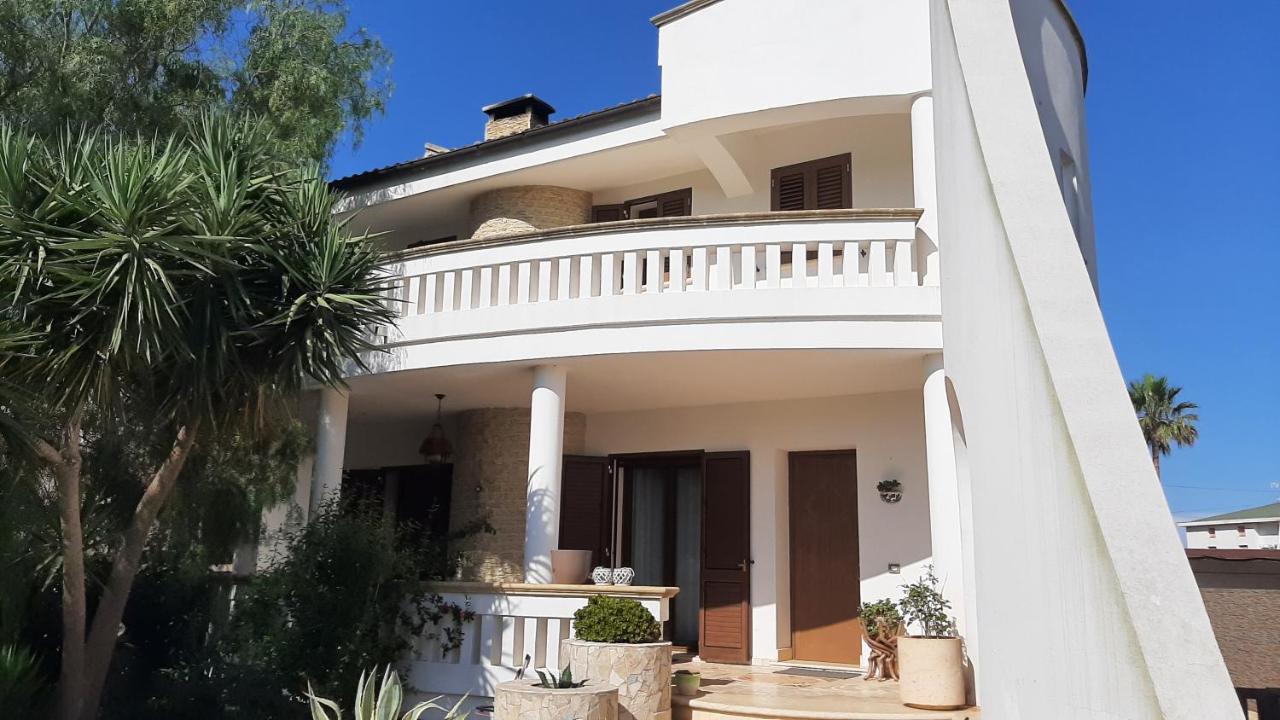 Casa Giulia Hotell Tiggiano Exteriör bild